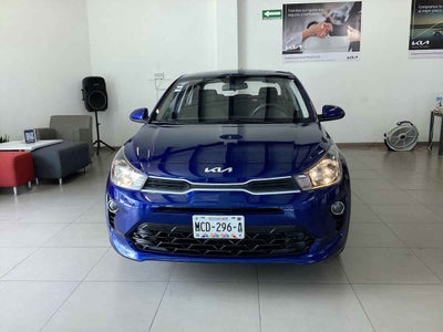 2023 Kia KIA RIO SEDAN 4p L L41.6 Man