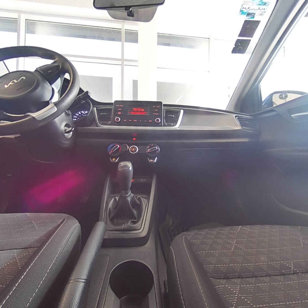 2023 Kia KIA RIO SEDAN 4p L L41.6 Man