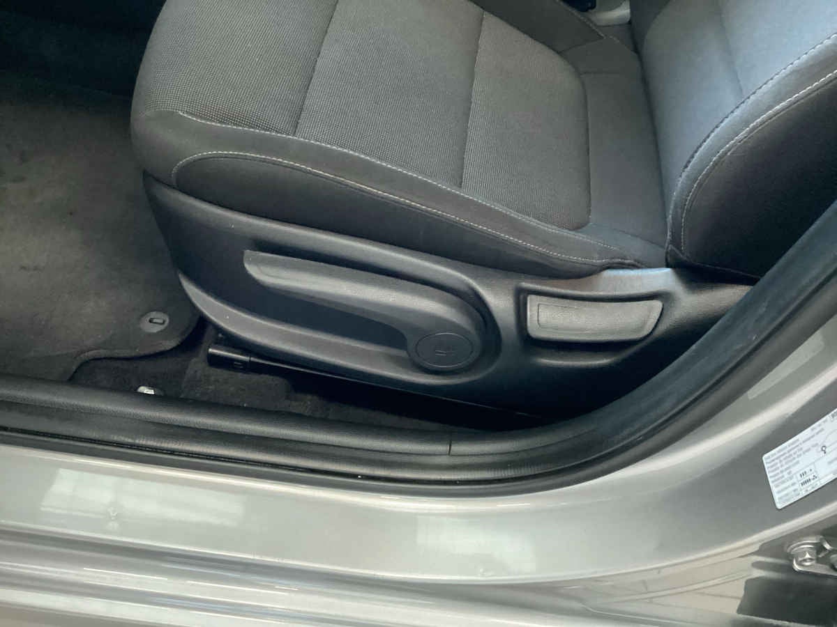 2021 Kia KIA RIO HB 5p LX L4/1.6 Man