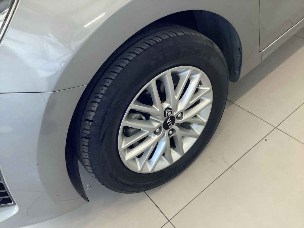 2021 Kia KIA RIO HB 5p LX L4/1.6 Man