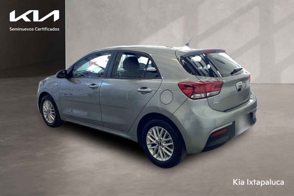 2021 Kia KIA RIO HB 5p LX L4/1.6 Man