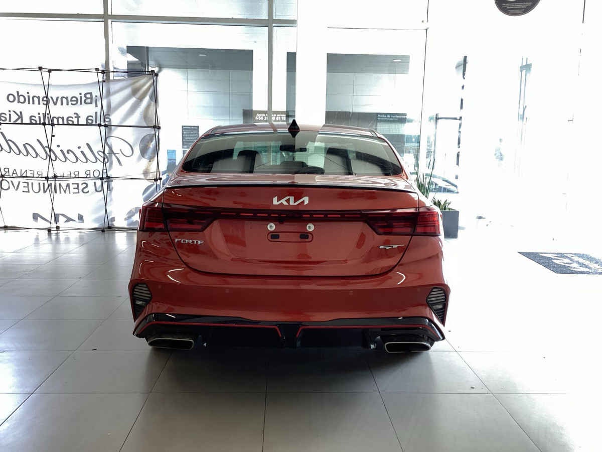 2022 Kia FORTE SEDAN 4p GT L4/1.6/T Aut