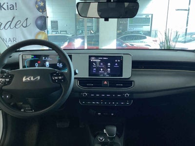 2027 Kia K3 5p EX L4/1.6 Aut