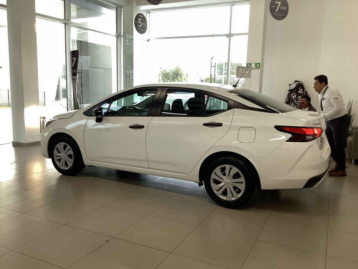 2025 Nissan Versa 4p Sense L4/1.6 Aut