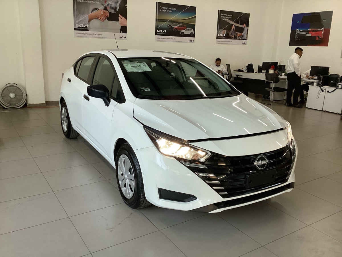 2025 Nissan Versa 4p Sense L4/1.6 Aut