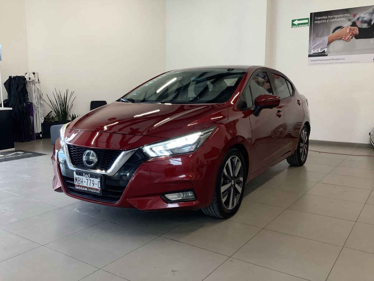 2020 Nissan Versa 4p Platinum L4/1.6 Aut