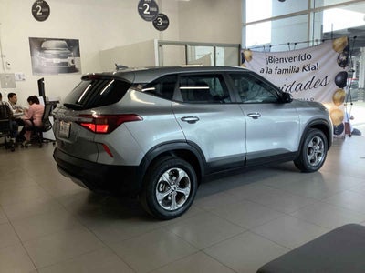 2023 Kia SELTOS 5p EX L4/1.6 Aut