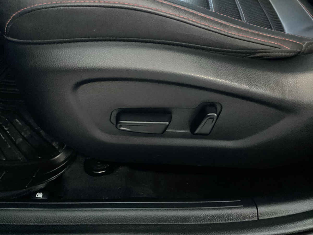 2023 Kia SELTOS 5p GT Line L4/1.4/T Aut