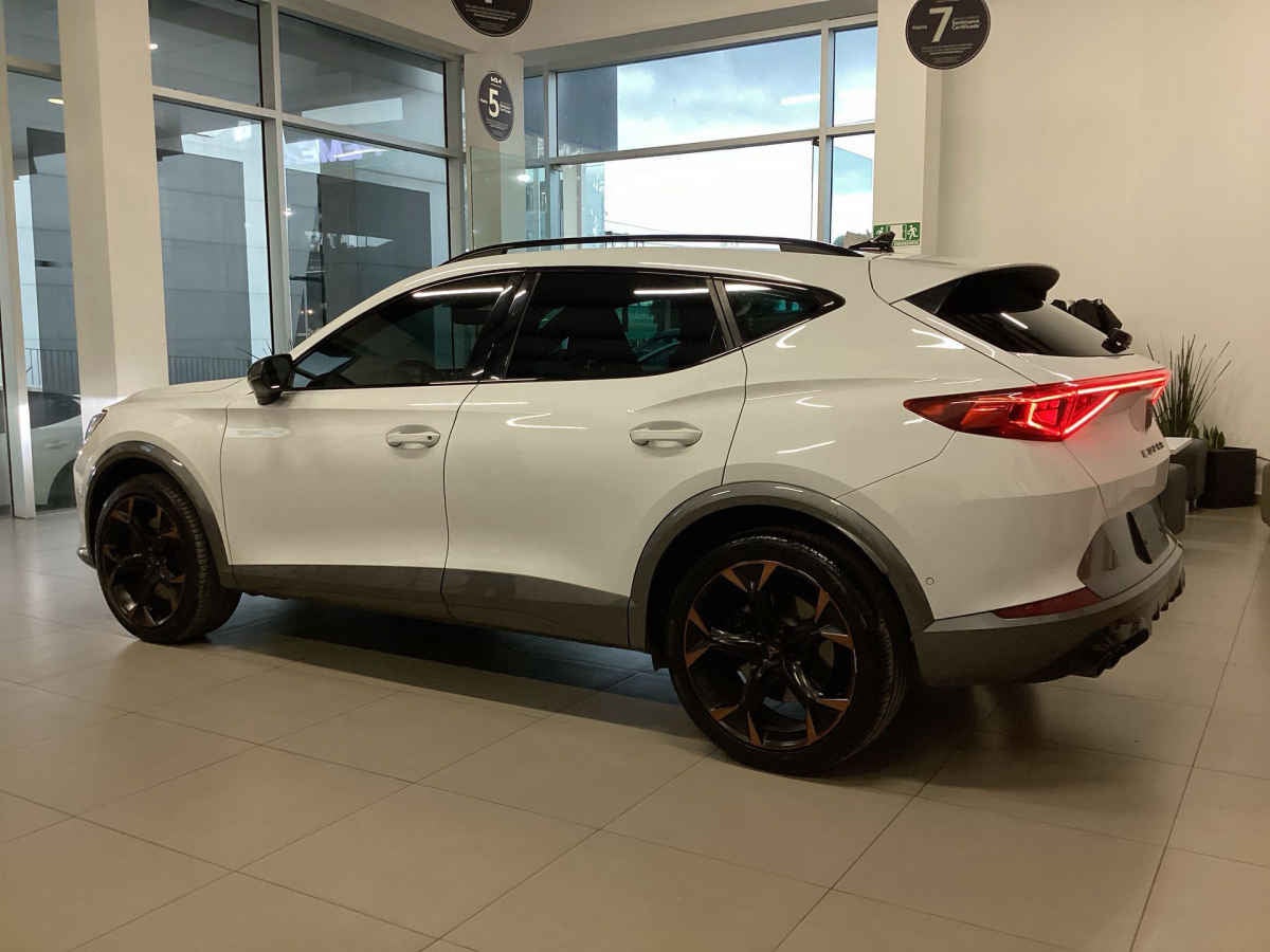 2023 Cupra Formentor 5p Cupra L4/2.0/T/310 Aut VZ