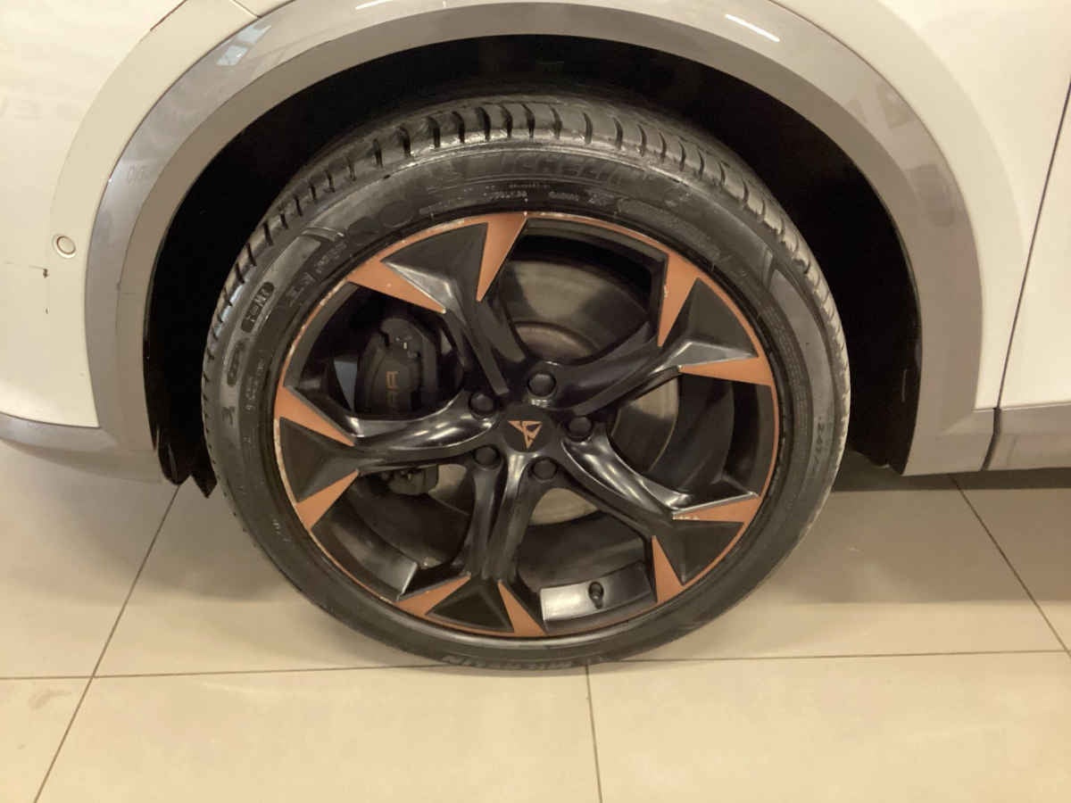 2023 Cupra Formentor 5p Cupra L4/2.0/T/310 Aut VZ
