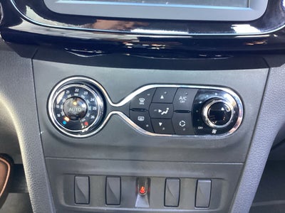 2024 Renault Logan 1.6 Intens At