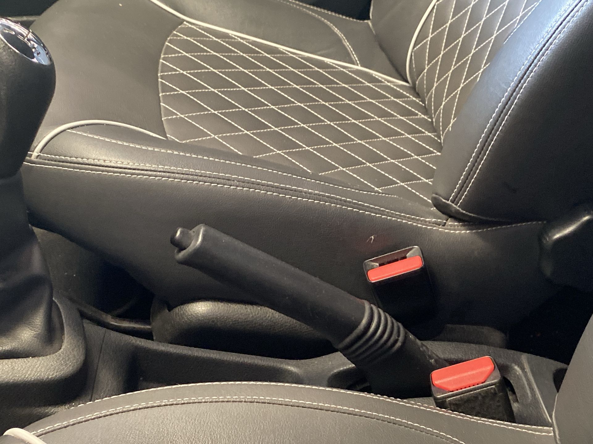 2024 Renault Logan 1.6 Intens Mt