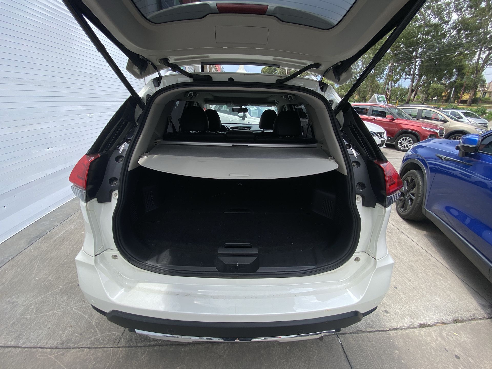 2019 Nissan X-Trail 2.5 Exclusive 2 Filas Cvt