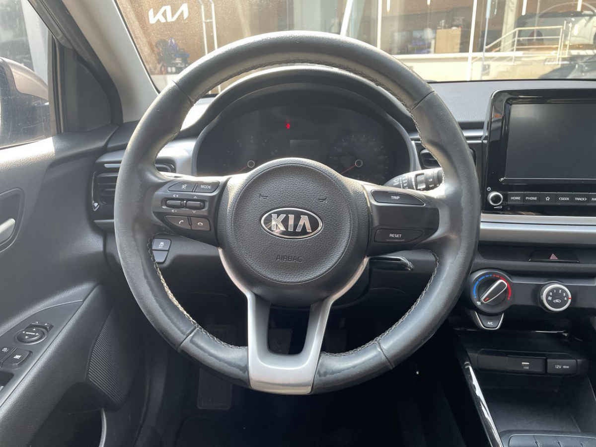 2021 Kia KIA RIO HB 5p LX L4/1.6 Man