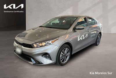 2024 Kia FORTE SEDAN 4p EX L4/2.0 Aut