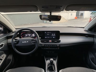 2024 Kia K3 4p LX L4/1.6 Man