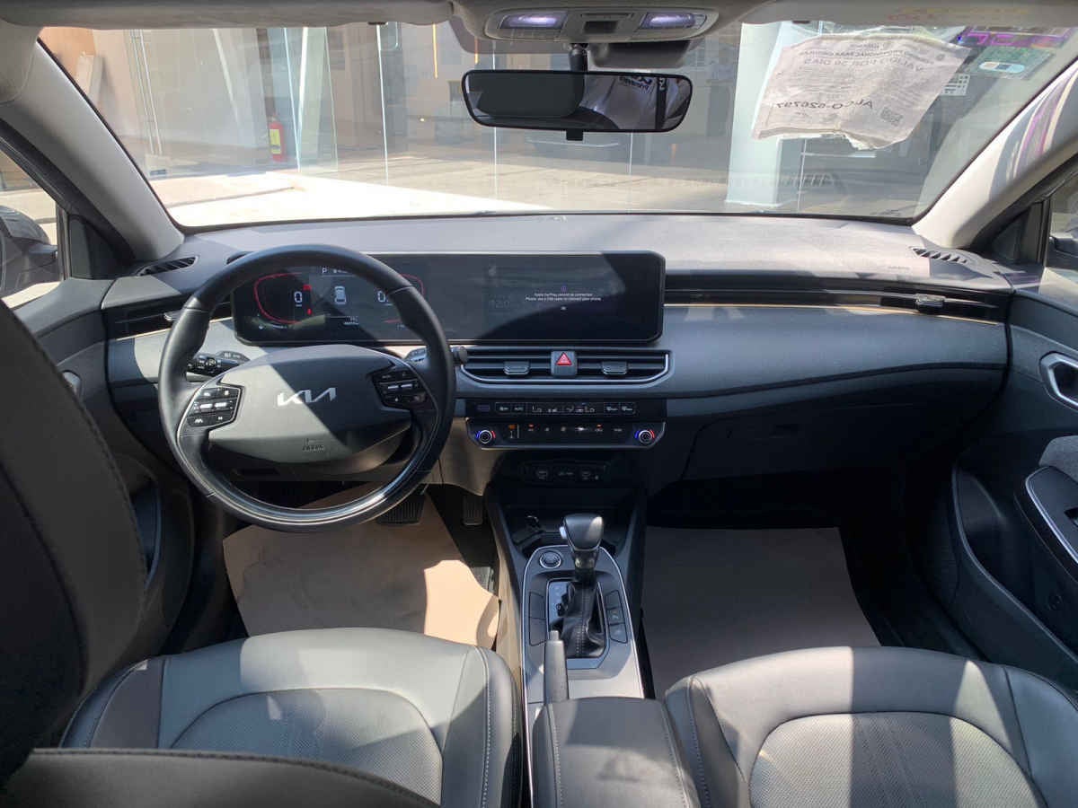 2025 Kia K3 4p EX Pack L4/1.6 Aut