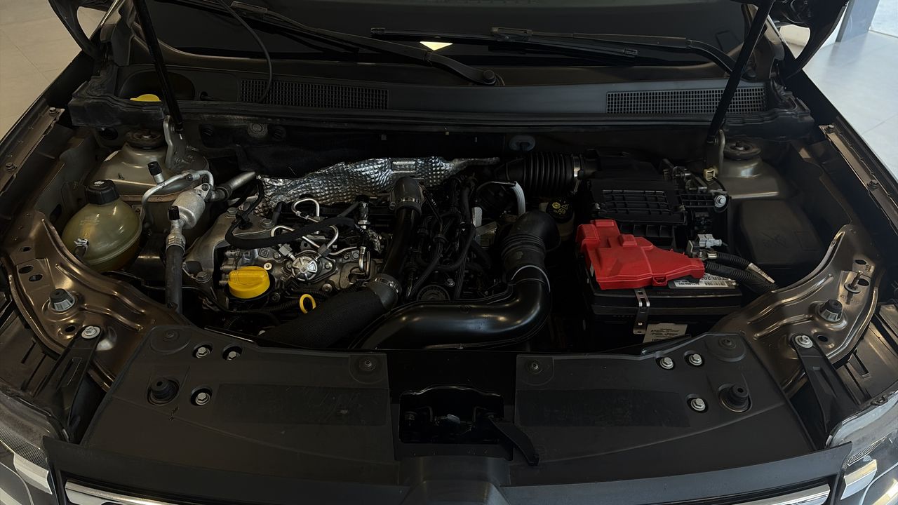2023 Renault Duster 5p Iconic L4/1.3/T Aut