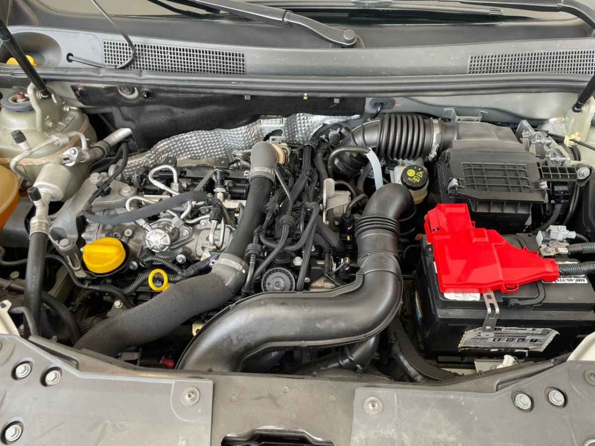 2023 Renault Duster 5p Iconic L4/1.3/T Aut