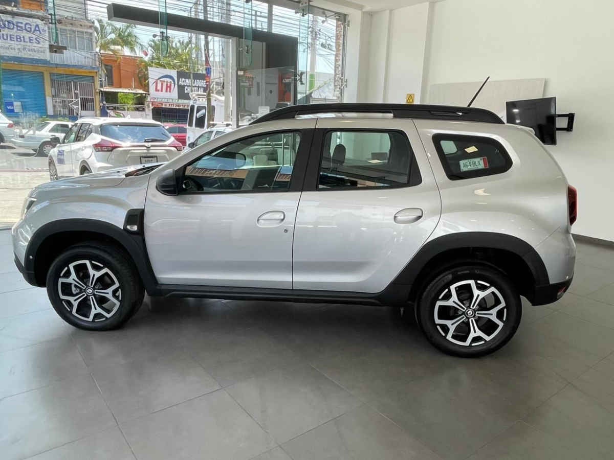 2023 Renault Duster 5p Iconic L4/1.3/T Aut