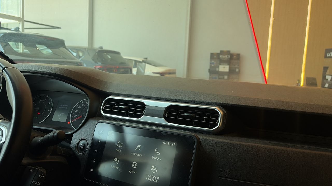 2023 Renault Duster 5p Iconic L4/1.3/T Aut