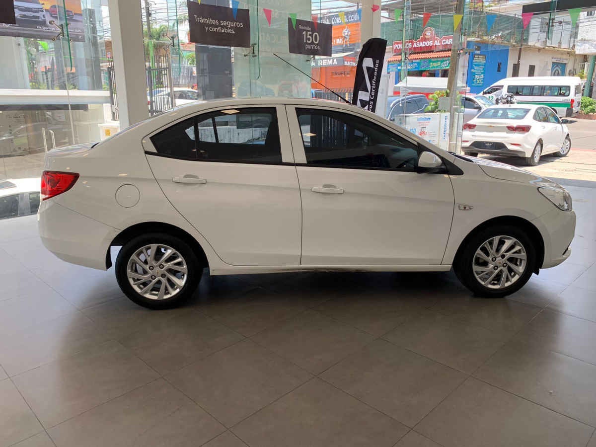 2023 Chevrolet Aveo 4p LT L4/1.5 Man.