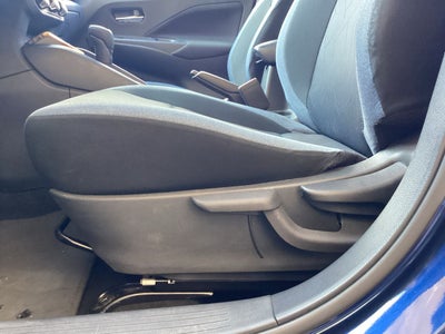 2025 Nissan Versa 1.6 Advance At