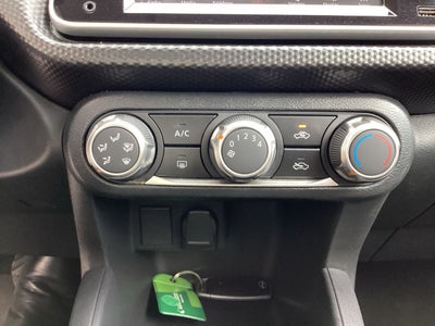 2024 Nissan Kicks 1.6 Play Advance At