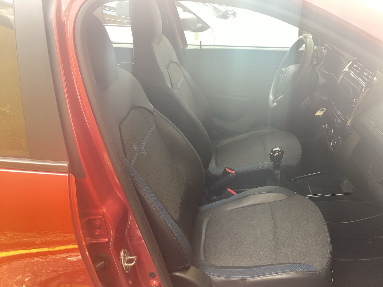 2025 Renault Kwid 1.0 Iconic Mt