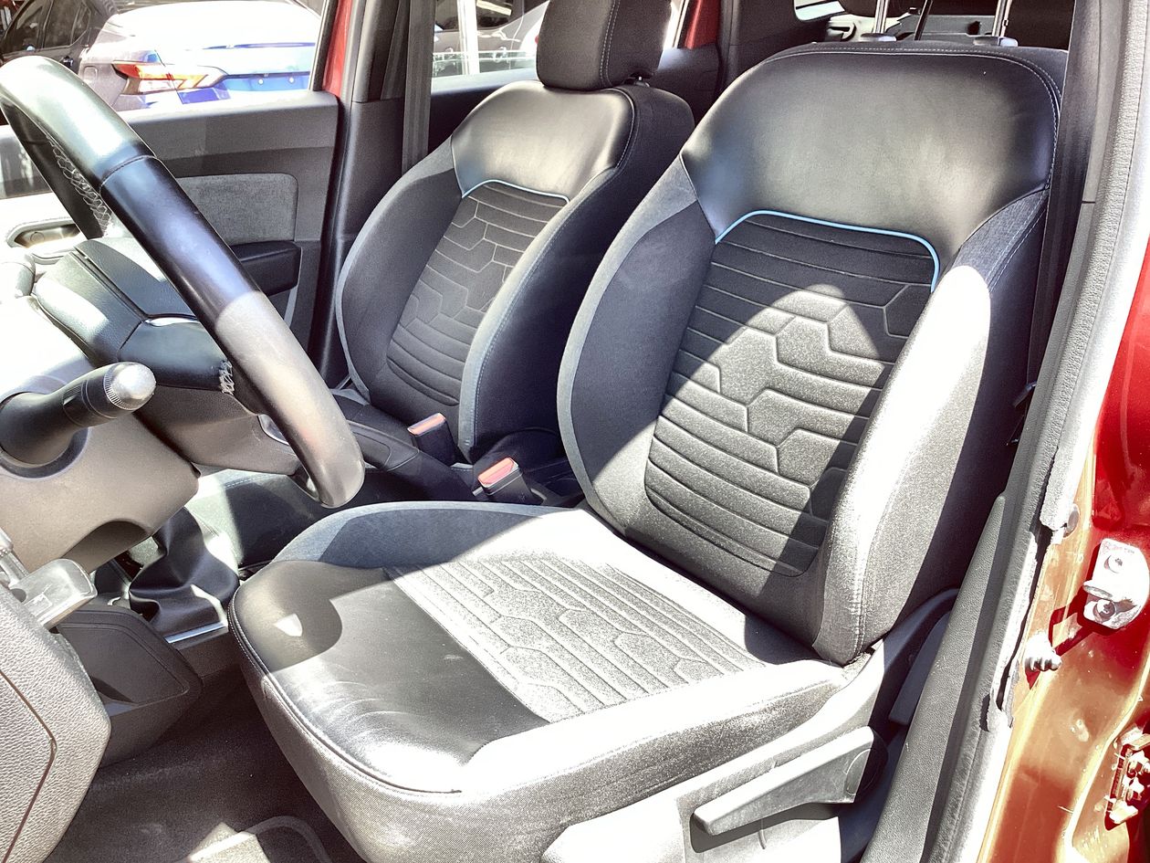 2023 Renault Duster 1.3 Iconic At