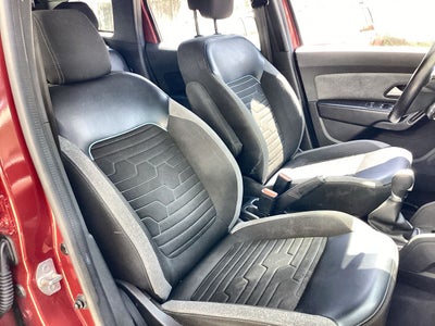 2023 Renault Duster 1.3 Iconic At