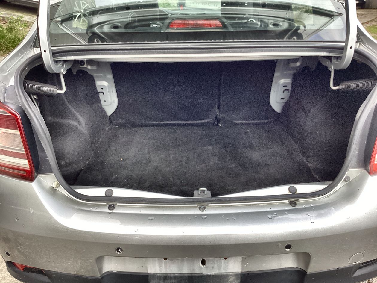 2024 Renault Logan 1.6 Intens At