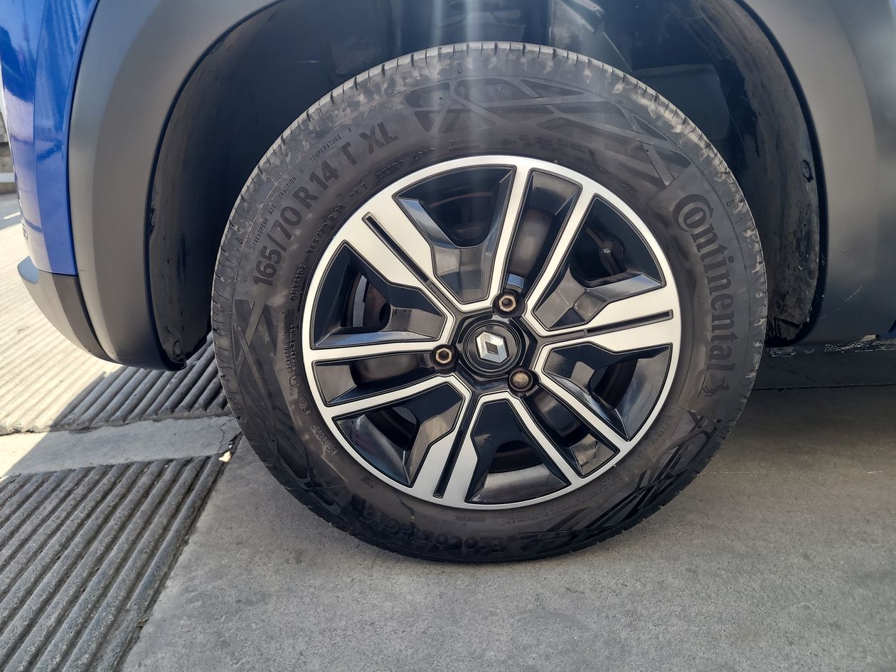 2023 Renault Kwid 1.0 Iconic Mt