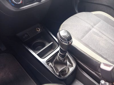 2023 Renault Kwid 1.0 Outsider Mt