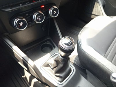 2023 Renault Duster 1.6 Iconic Mt