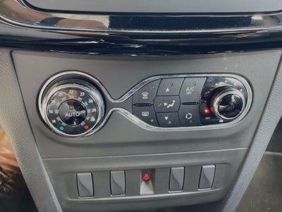 2024 Renault Logan 1.6 Intens At