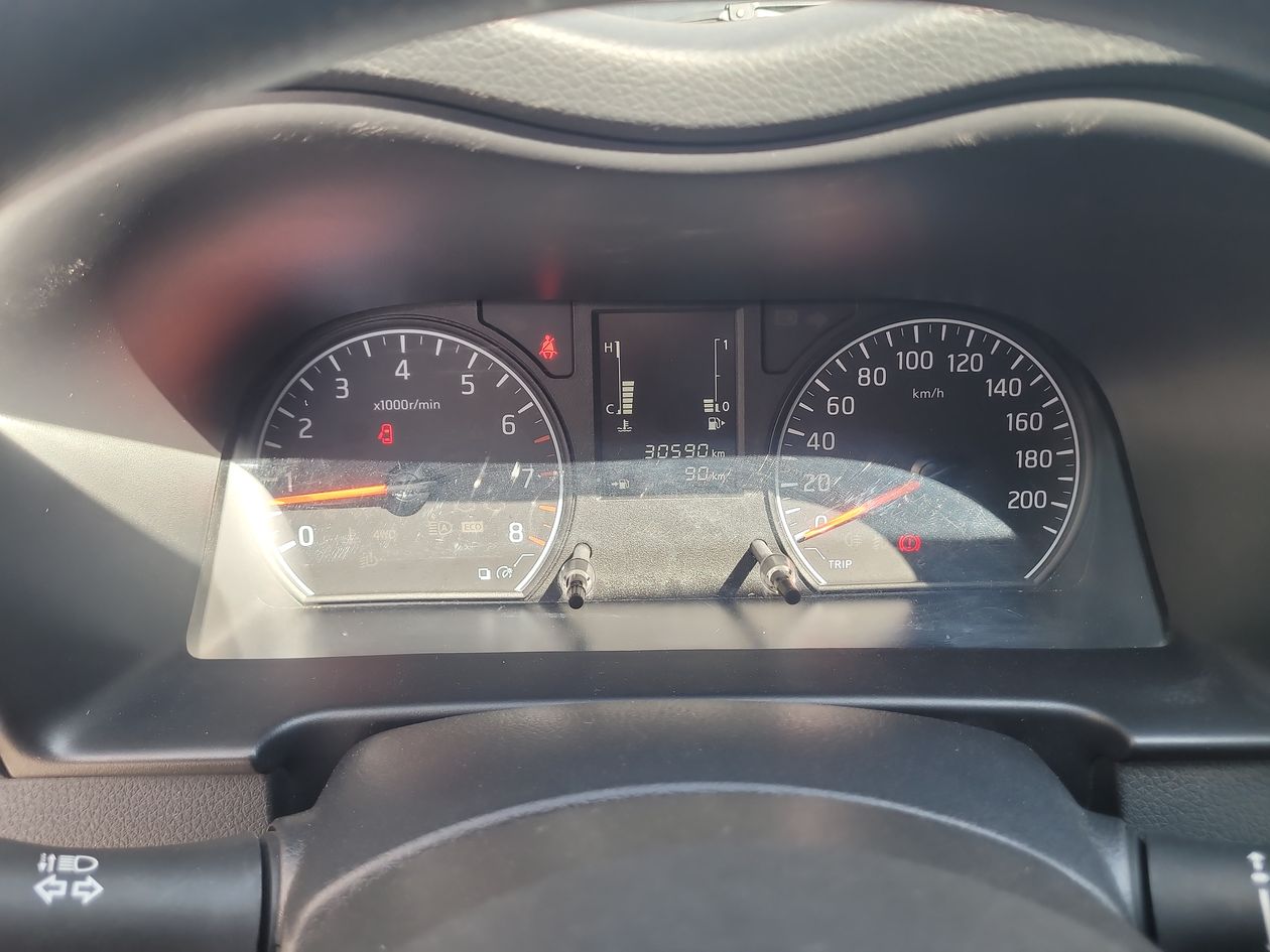 2024 Nissan Urvan 2.5 Panel Amplia AA Mt