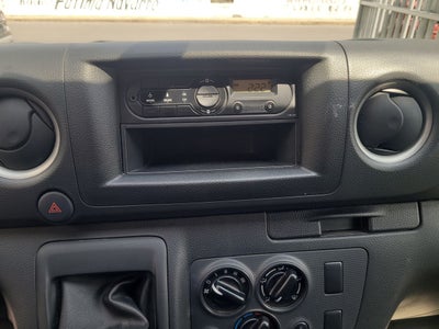 2024 Nissan Urvan 2.5 Panel Amplia AA Mt