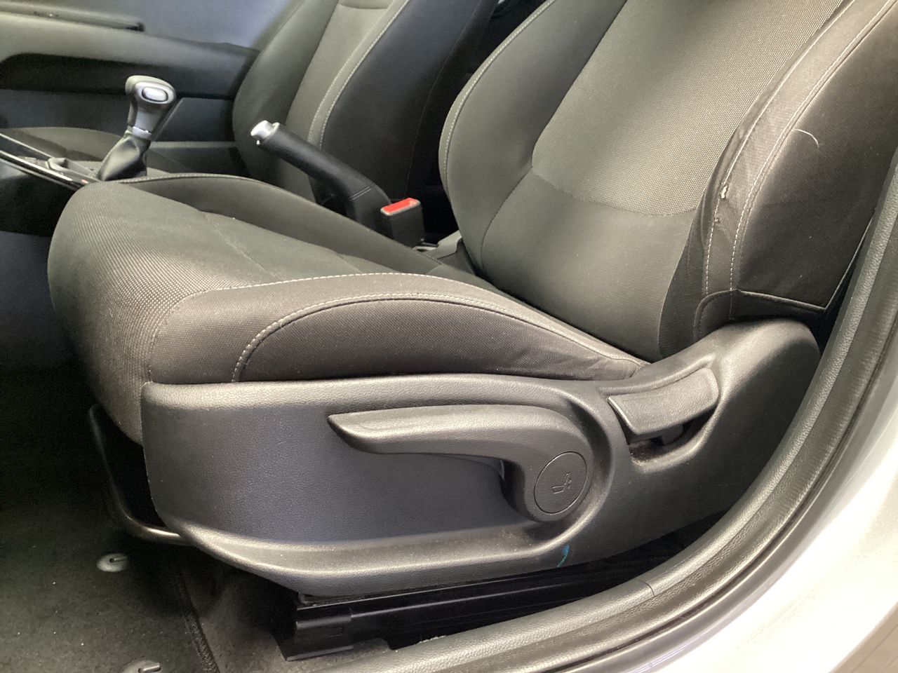 2023 Kia Rio 1.6 Sedan LX At