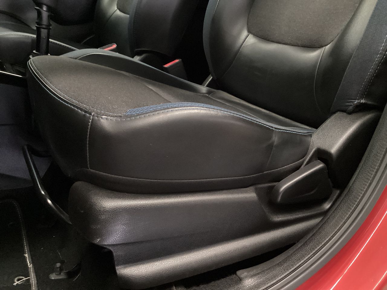 2024 Renault Kwid 1.0 Iconic Mt