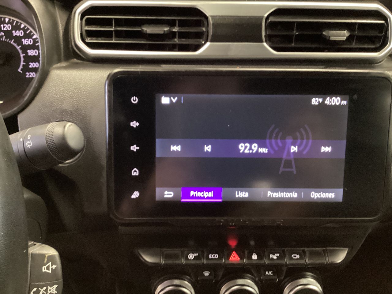 2023 Renault Duster 1.3 Iconic At