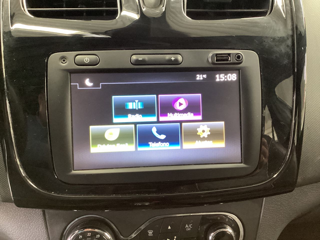 2024 Renault Logan 1.6 Intens At