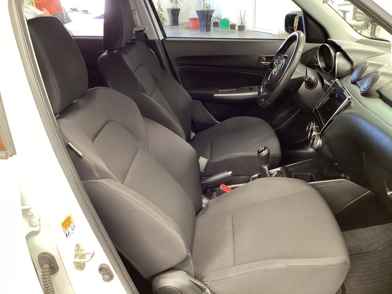 2024 Suzuki Swift 1.2 Glx Mt