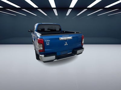 2020 Mitsubishi L200 2.4 Glx Cabina Doble 4x2 Mt