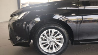 2023 Toyota Yaris 1.5 S Sedan Mt