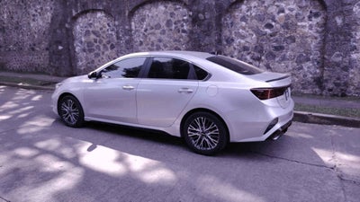 2022 Kia FORTE SEDAN 4p GT L4/1.6/T Aut