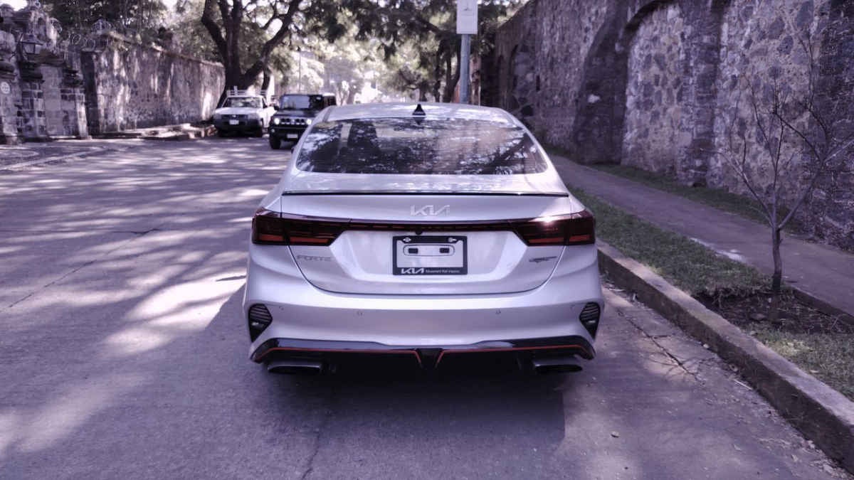 2022 Kia FORTE SEDAN 4p GT L4/1.6/T Aut