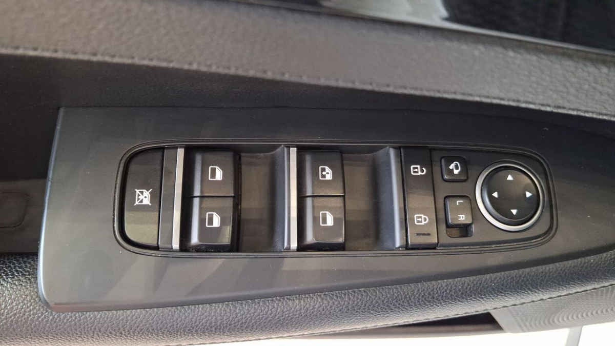 2023 Kia FORTE SEDAN 4p GT Line L4/2.0 Aut