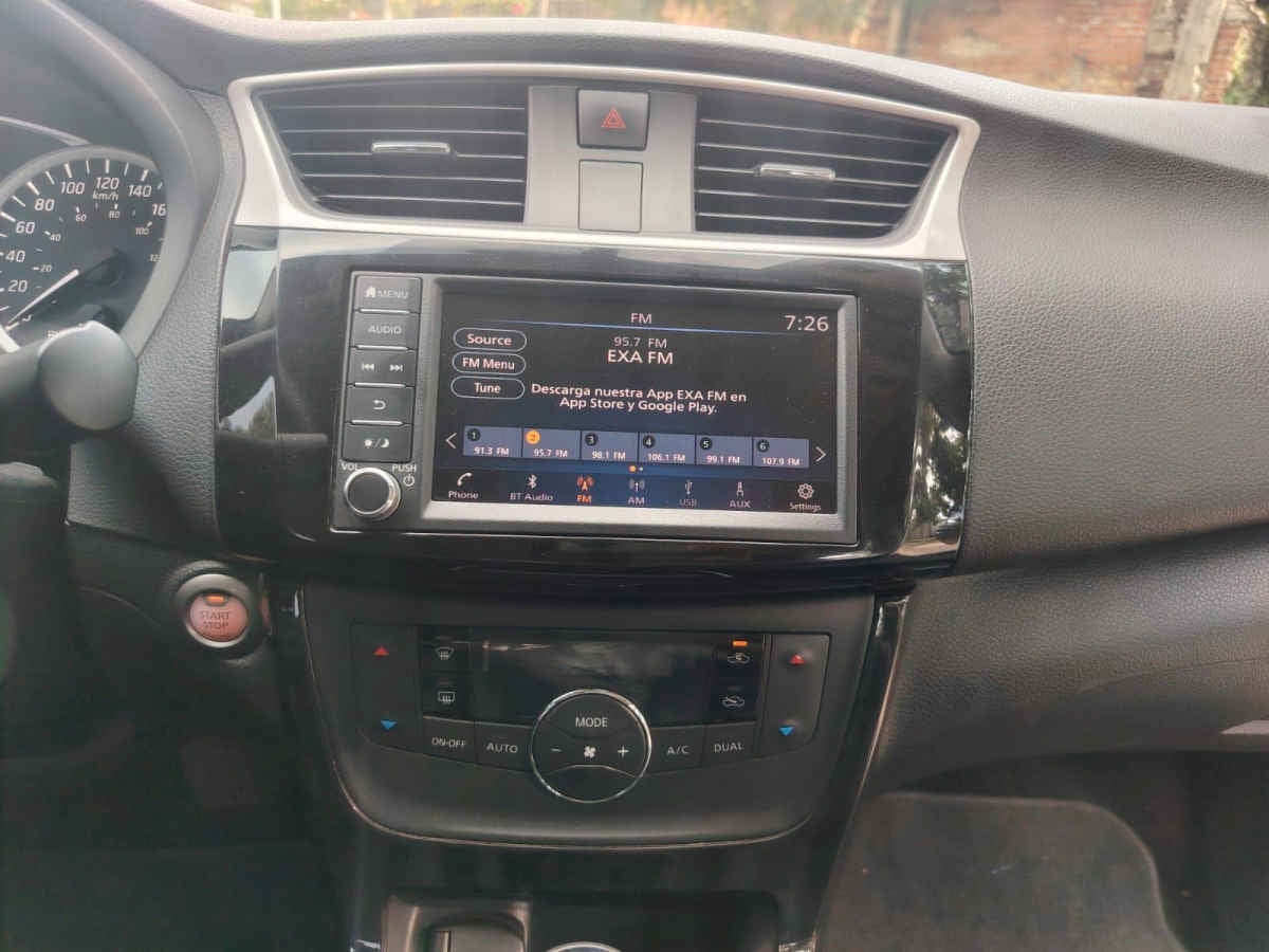 2019 Nissan Sentra 4p Exclusive L4/1.8 Aut Nave