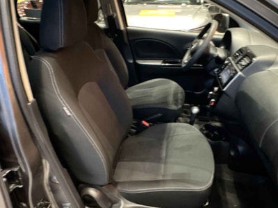2023 Nissan March 5p Advance L4/1.6 Aut